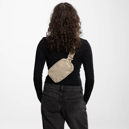 SOLSTICE Everywhere Belt Bag™ - Versatile Urban Fanny Pack