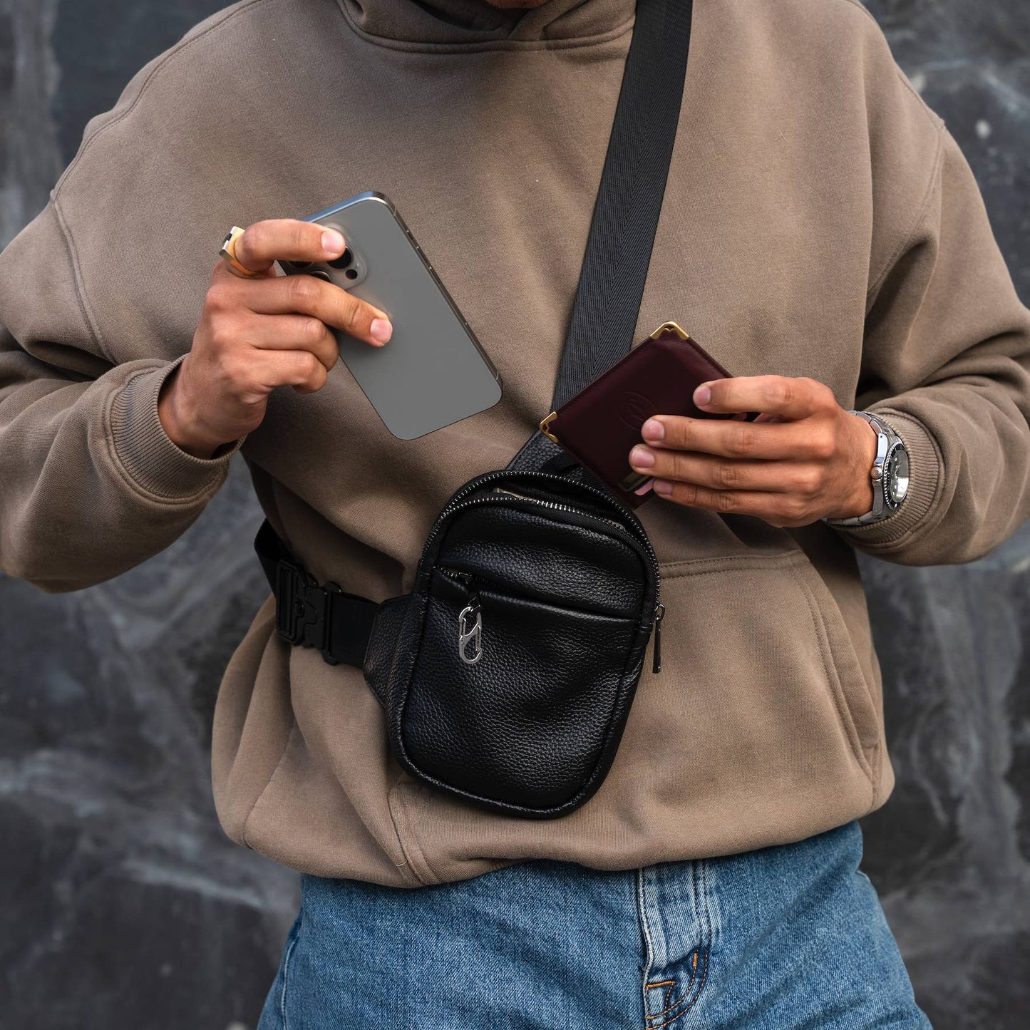 SOLSTICE Elite Leather Tactical Bag™ - Premium Cobra Buckle Crossbody